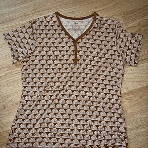 Little Sleepies Brown and White Wave Pattern Tee